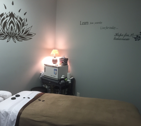 Zen & Wellness Therapeutic Massage - Lynbrook, NY