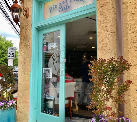 Pie and Plate Café - Ambler, PA