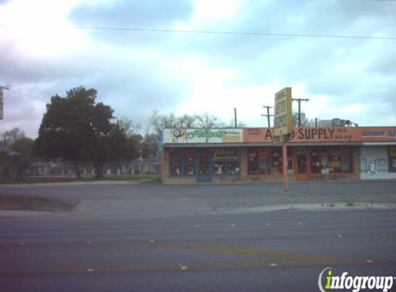 Felipa's Hair Fashions - San Antonio, TX