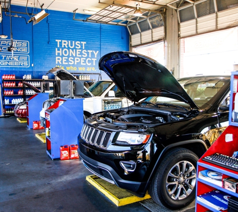 Express Oil Change & Tire Engineers - Oldsmar, FL