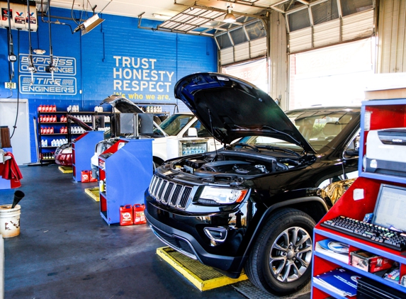 Express Oil Change & Tire Engineers - Houston, TX