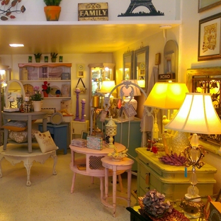 Lavender Moon Interiors - Martinez, CA