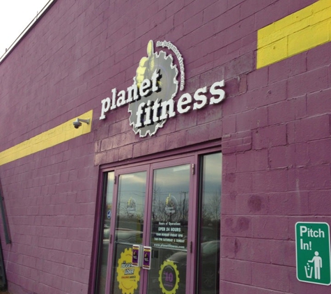 Planet Fitness - Woburn, MA