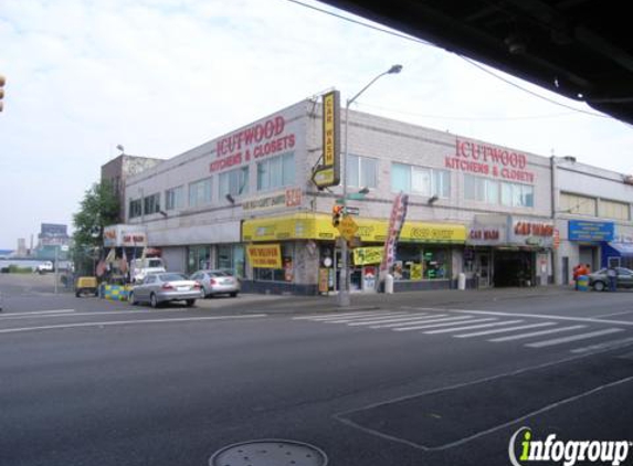 Ultimate Car Wash - Brooklyn, NY