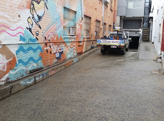 Western Suburbs Cleaning - Westlake, QLD