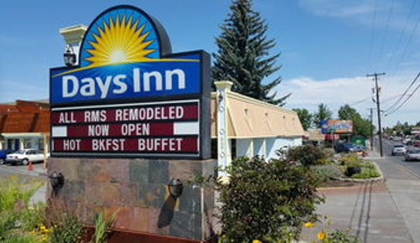 Days Inn by Wyndham Bend - Bend, OR