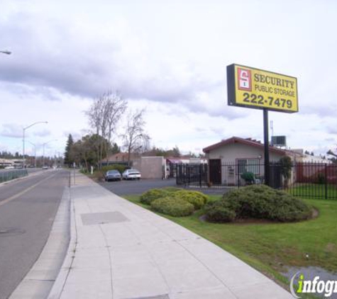 Security Public Storage - Fresno, CA