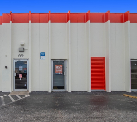 Public Storage - Pompano Beach, FL