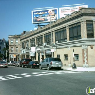 Linda's African Hair Braiding - Dorchester, MA