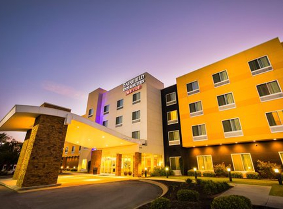 Fairfield Inn & Suites - Athens, AL