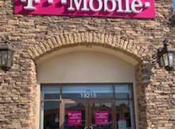 T-Mobile - Santa Clarita, CA