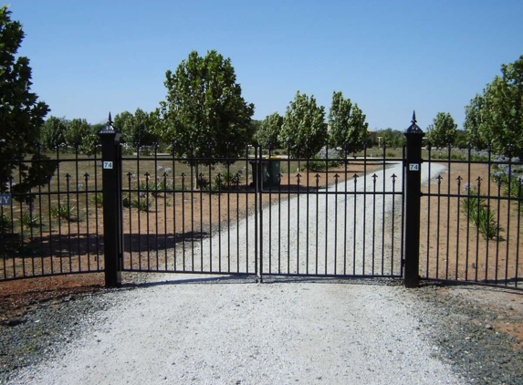 Jackal Fencing - Long Gully, VIC