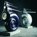 B & W Loudspeakers