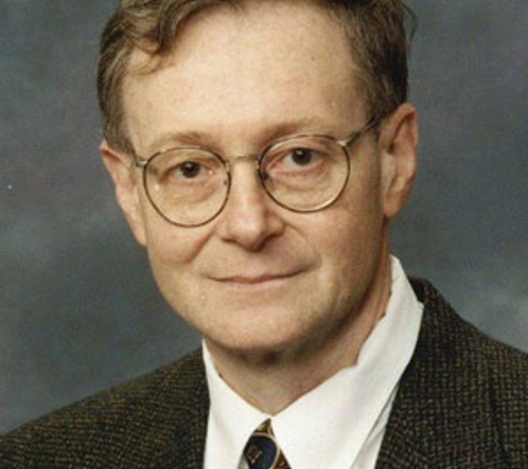 Dr. Charles A Longo, MD - Dubuque, IA