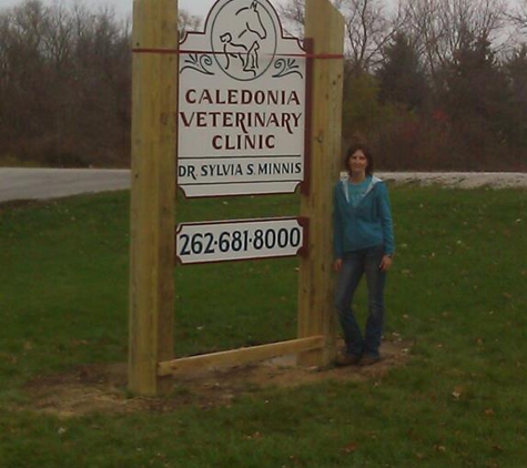 Caledonia Veterinary Clinic - Franksville, WI