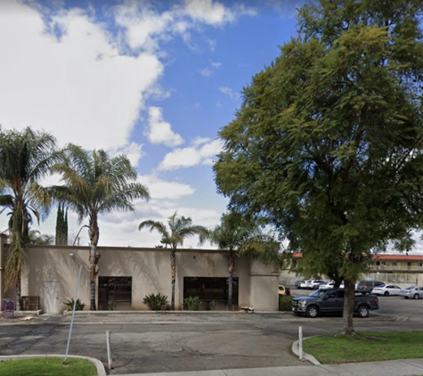 Jennings Orthopedic Inc - Riverside, CA. Entry side view of office