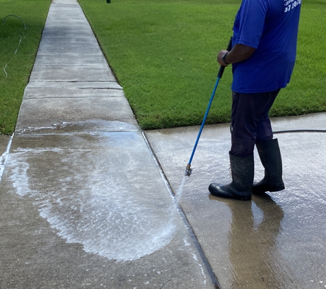 R & R Elite Pressure Washing LLC - Kissimmee, FL