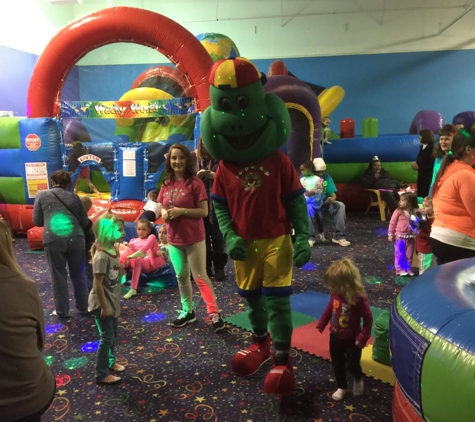 Hoppity Hop Inflatables - Hendersonville, TN