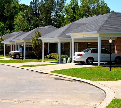 Cypress Bend Properties, Managed by Premier Property Management - West Monroe, LA. 155 Paula Drive West Monroe, LA 71291