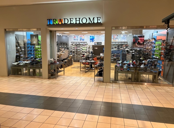 Tradehome Shoes - Idaho Falls, ID