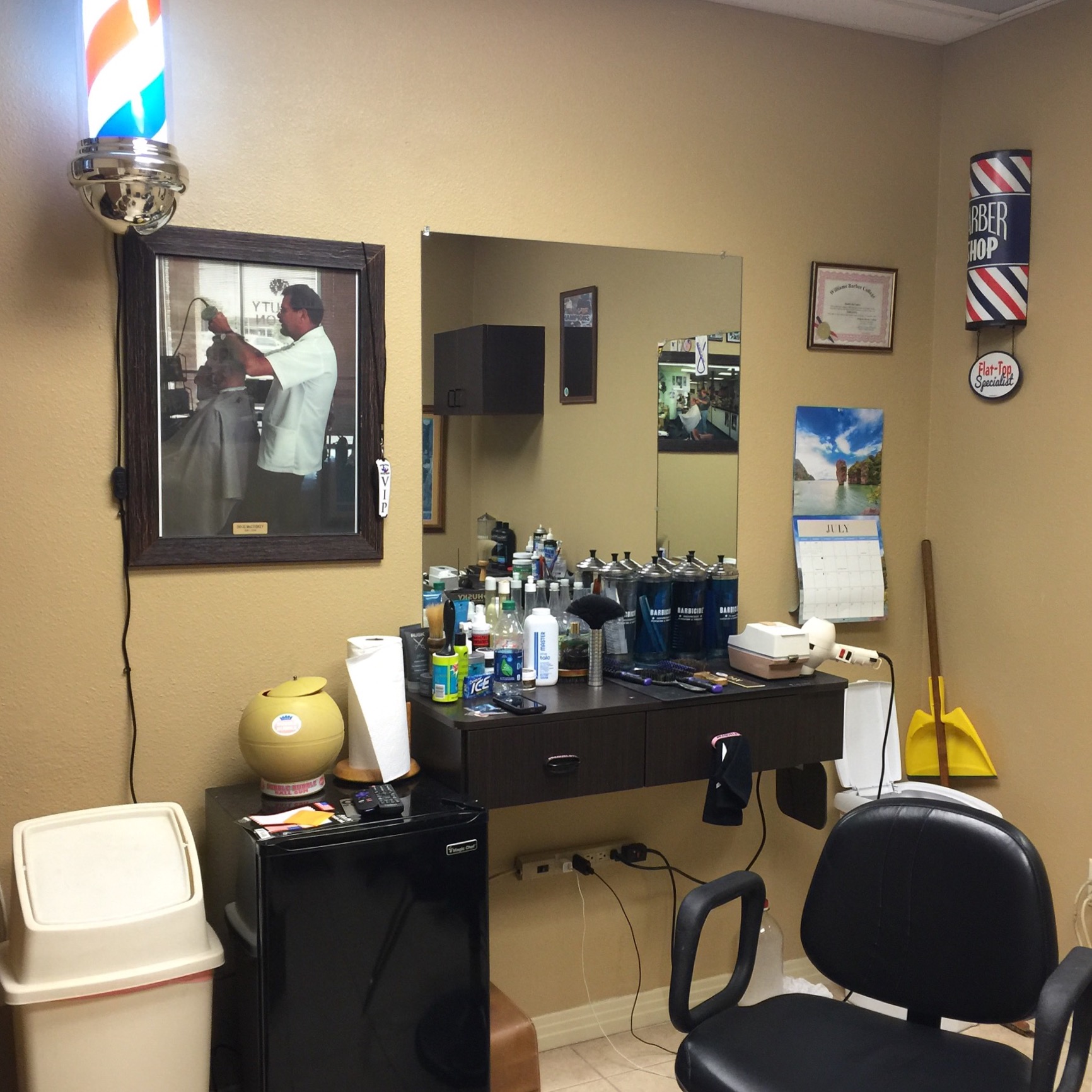 Leon Valley Barber Shop 10919 Culebra Rd, San Antonio, TX 78253