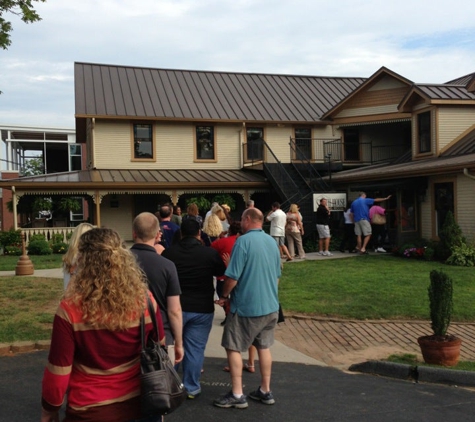 The Smith House - Dahlonega, GA