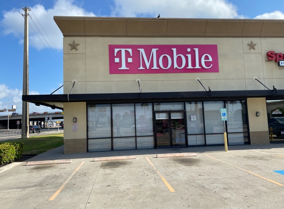 T-Mobile - Corpus Christi, TX