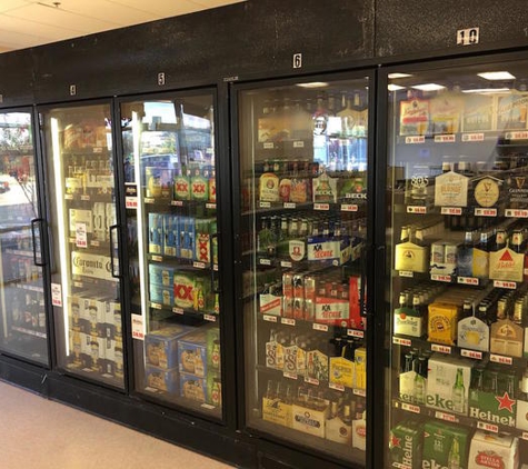 Reggis Liquor - Fort Worth, TX