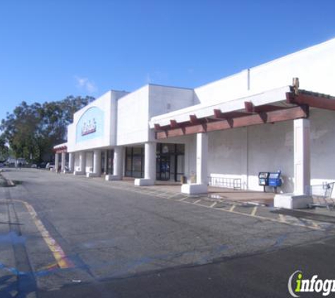 Marshalls & HomeGoods - Canoga Park, CA