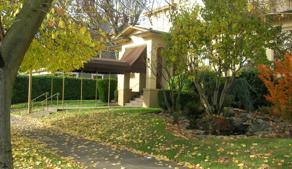 Hamilton-Mylan Funeral Home - Vancouver, WA