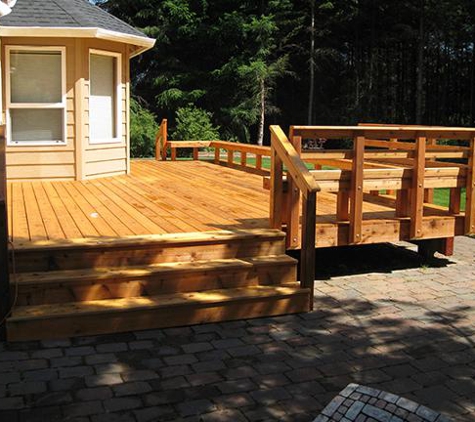 Custom Landscape Carpentry - Olympia, WA