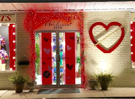 Adamsville Floral Company - Adamsville, AL