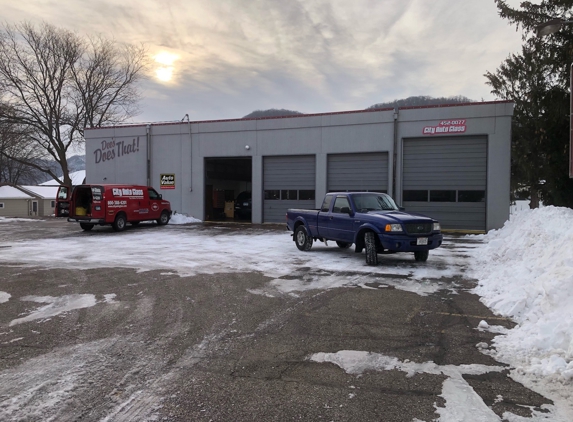 Dee's Auto Care Specialists - Winona, MN