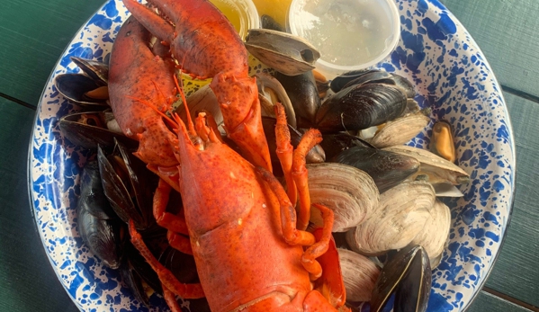 Union River Lobster Pot - Ellsworth, ME