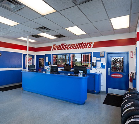 Tire Discounters - Cincinnati, OH