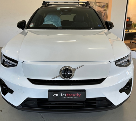 Auto Body Smash Repairs - Brookvale, NSW
