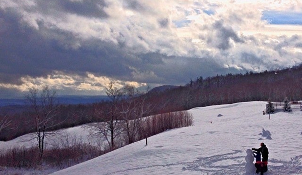 Steele Hill Resort - Sanbornton, NH