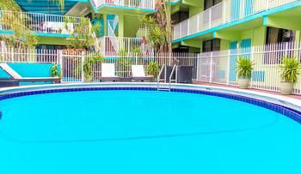 Travelodge - Fort Lauderdale, FL