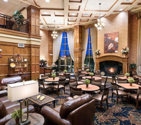 ClubHouse Hotel & Suites Sioux Falls - Sioux Falls, SD