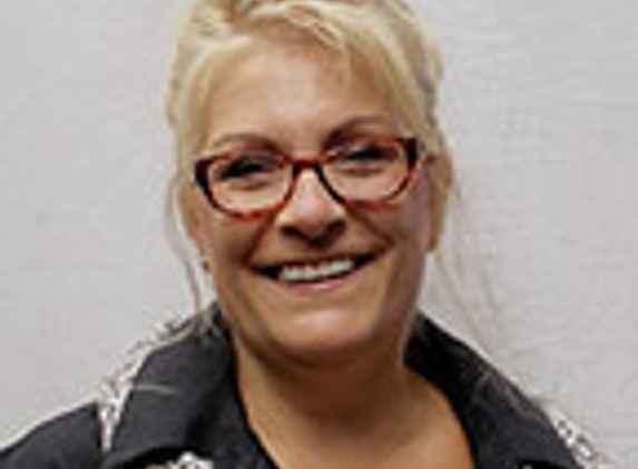 Stacey Wallace - UnitedHealthcare Licensed Sales Agent - Rock Falls, IL