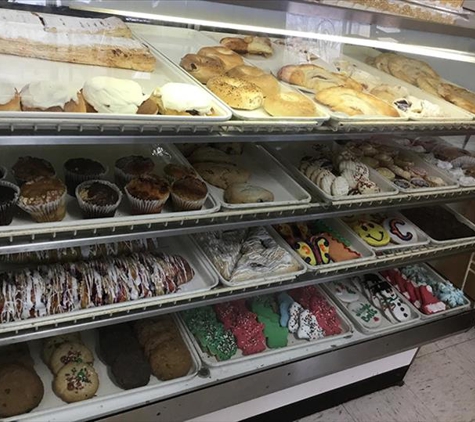 Kirby's Korner Bakery - Manhattan, IL