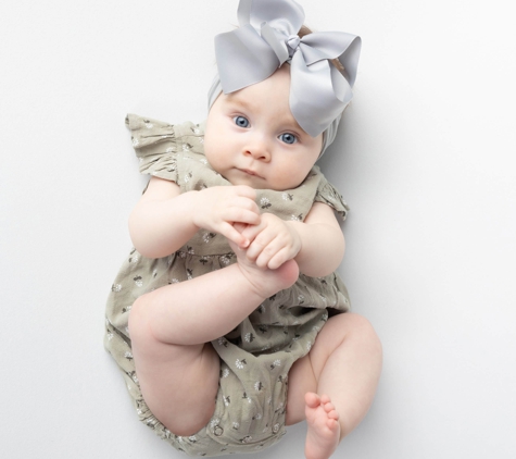 Amy Dawnelle Modern Heirloom Photography - Murrieta, CA. Newborn Photography