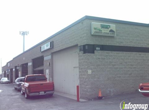 Mac's Volvo Automotive - Monrovia, CA