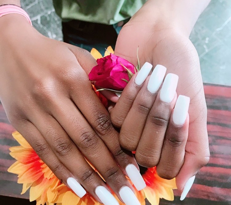 Bellagio Nails and Spa - Pembroke Pines, FL