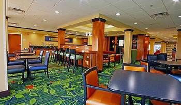 Fairfield Inn & Suites - Turlock, CA