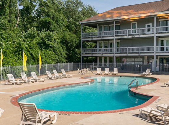 Schoettler Village Apartments - Chesterfield, MO