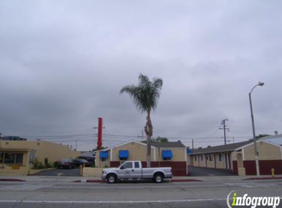 Bamby's Motel - Commerce, CA