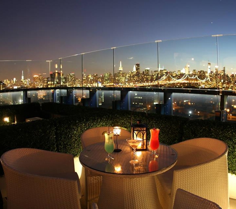 Vista Ballroom & Sky Lounge - Long Island City, NY