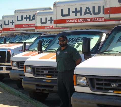 U-Haul at 19th Ave - Phoenix, AZ