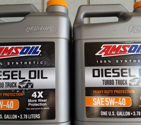 SpeeDee Oil Change & Auto Service - Hollister, CA. Heavy-Duty Synthetic Diesel Oil.  Lower Oil consumption.  4X more engine protection than required by Detroit Diesel DD13 Scuffing Test.